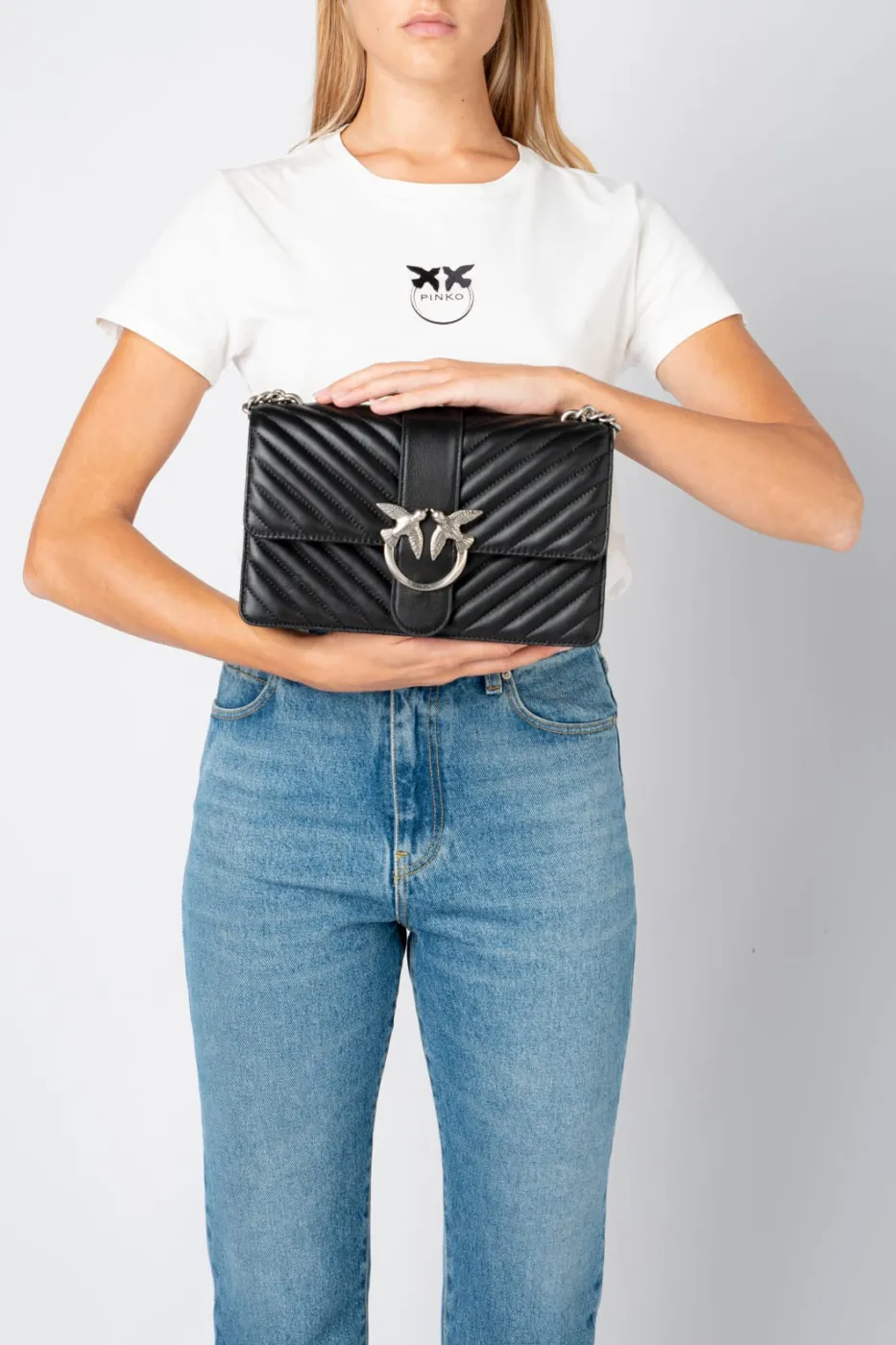 CLASSIC LOVE BAG ICON CHEVRON – black-old silver — фото 6