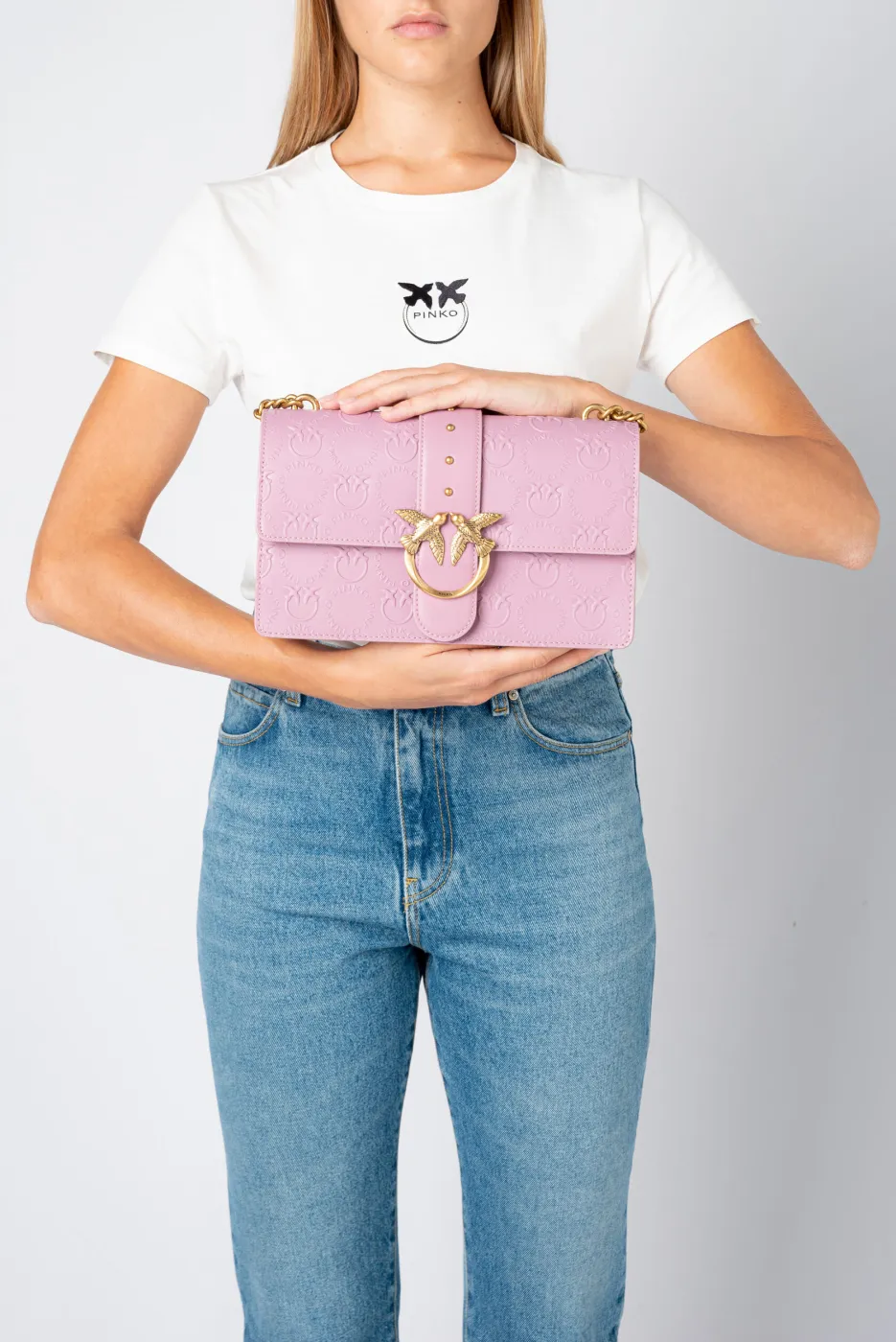 CLASSIC LOVE BAG ICON NEW MONOGRAM - pink — фото 5