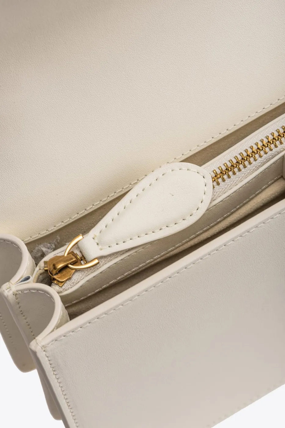 CLASSIC LOVE BAG ONE SIMPLY – white/gold — фото 4