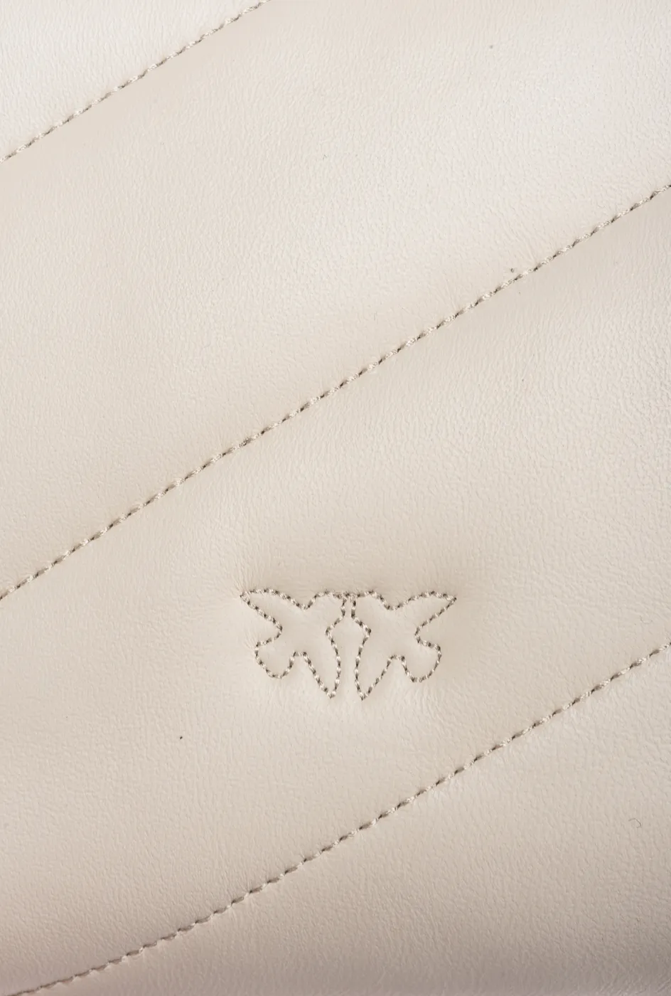 CLASSIC LOVE BAG PUFF MAXI QUILT – white/gold — фото 7