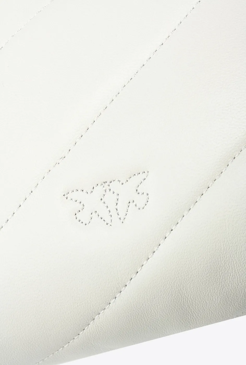CLASSIC LOVE BAG PUFF QUILT - white — фото 6